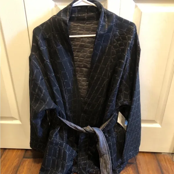 Nike Women’s Yoga Jacket Wrap 2X NWT - Image 3