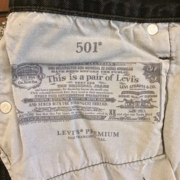 Levi’s 501 raw hem black buttonfly jean shorts 28 jorts - Image 13