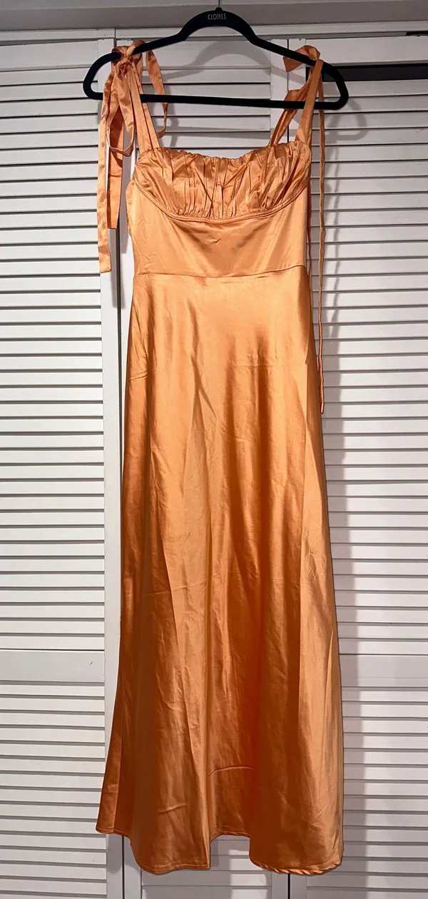 Selfie Leslie Orange Maxi Dress - Image 6