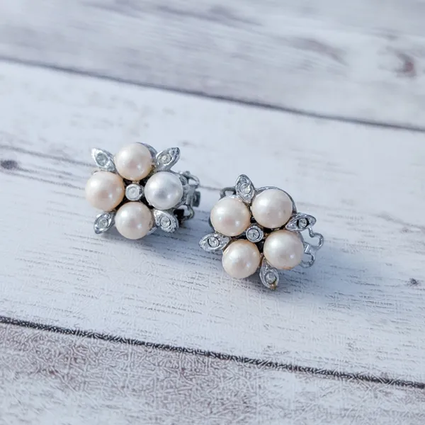 Vintage Clip On Earrings Faux Pearl Quad - Condition Issues - Image 2