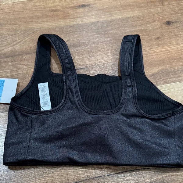 Nike Women's Swoosh Training Bra - Image 4