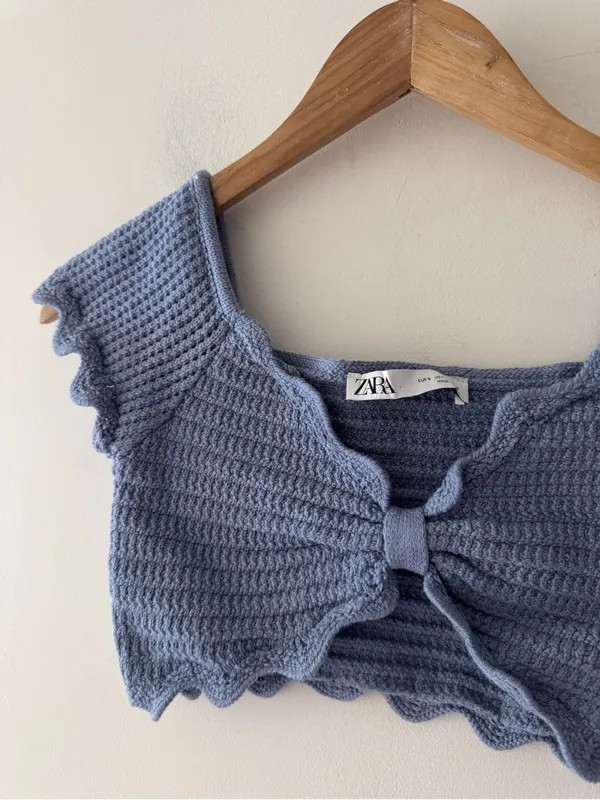 Zara Blue Scalloped Crochet Knit Bow Crop Top - Image 3