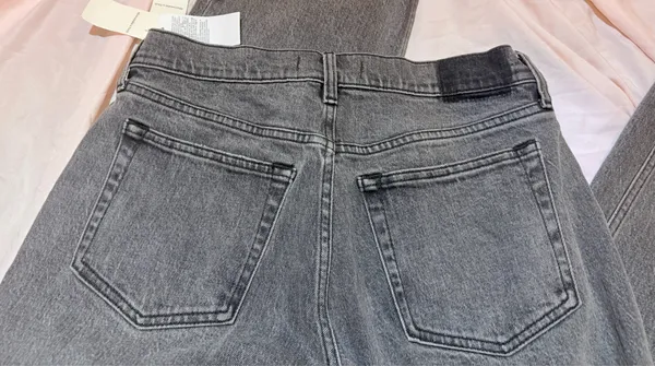 Abercrombie Jeans - Image 4