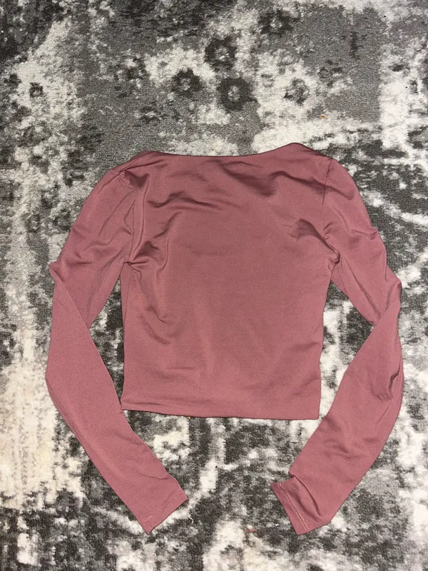 Aritzia Babaton long sleeve top  - Image 3
