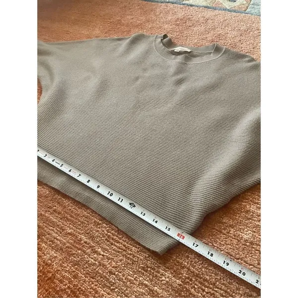 Batwing Philosophy Womens sweater Zip Sleeves Cozy fawn color Size XS - Image 7