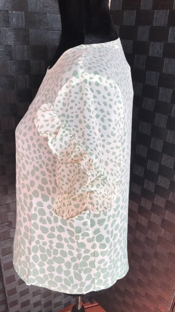 Available by Angela Fashion Ivory Green Ruffle Sleeve Top - Image 4