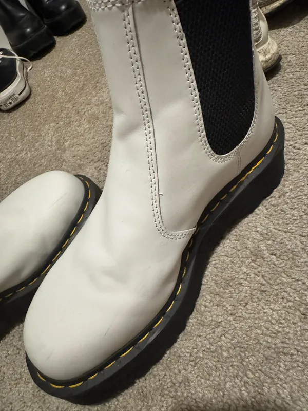 Dr. Martens Chelsea Platform Boots Leather Smooth - Image 3