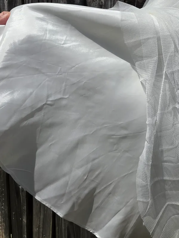 NEW Adrianna Papell white pleated tulle midi skirt - Image 4