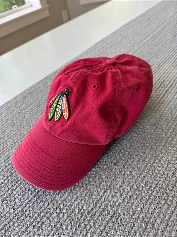 Vintage Red Blackhawks Hockey Baseball Cap Hat - Image 4