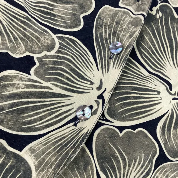 Tommy Bahama Vest Womens Medium Black‎ Beige Silk Hawaiian Floral Tie Front - Image 5