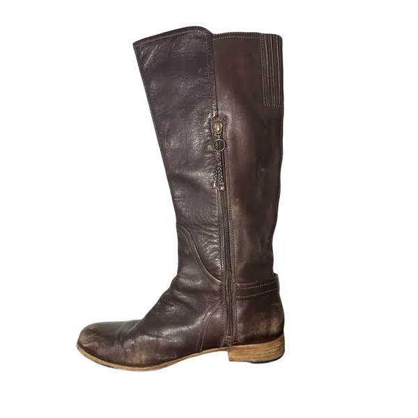 UGG Australia Amberlee Espresso Leather Equestrian Style Boots, Size 9.5 - Image 9