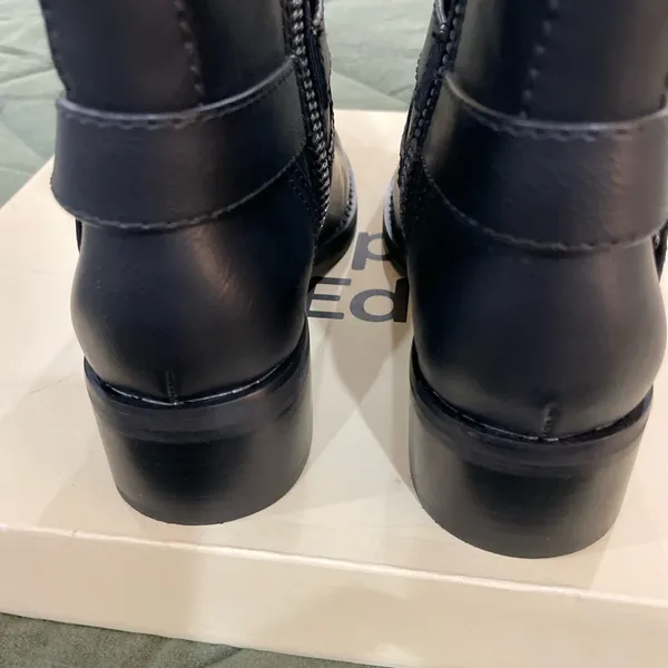 Open Edit Elegant Black Leather Moto Boots - Image 9