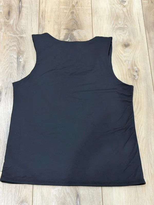 Buckle Women's Black Scoop Neck Tank - Image 2