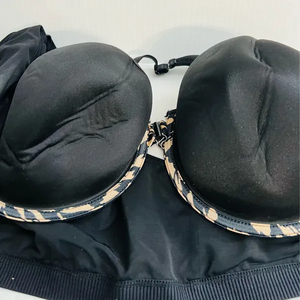 Avenue Sports Front Zip Animal Print Bra - Image 5