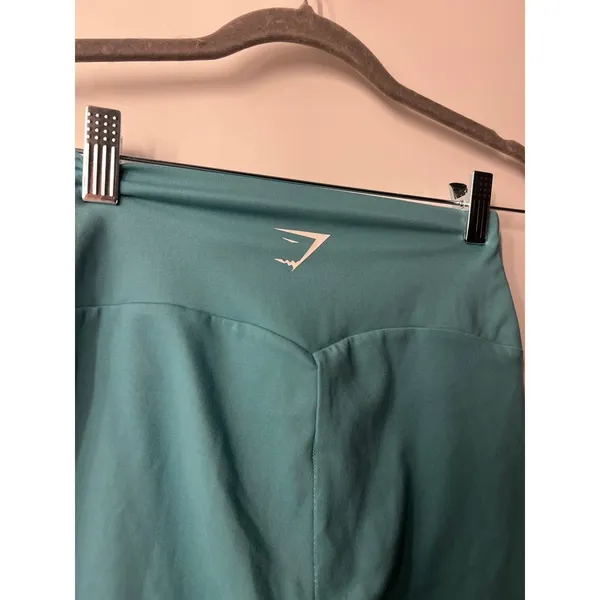 Gymshark Training Cropped Leggings‎ in teal women's size small - Image 4