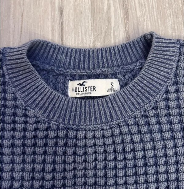 Hollister Waffle Knit Sweater - Image 2
