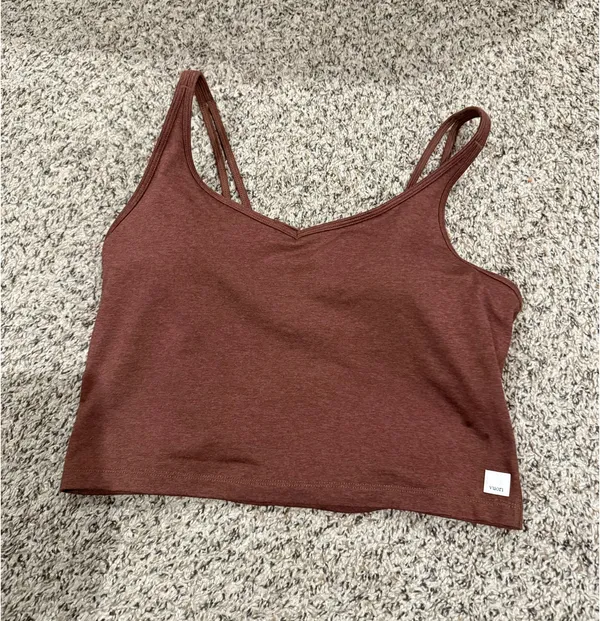 Vuori halo performance crop top - Image 3