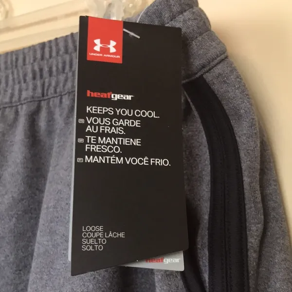 NWT Under Armour Women’s HeatGear Gray Black Athletic Gym Workout Shorts - Image 5