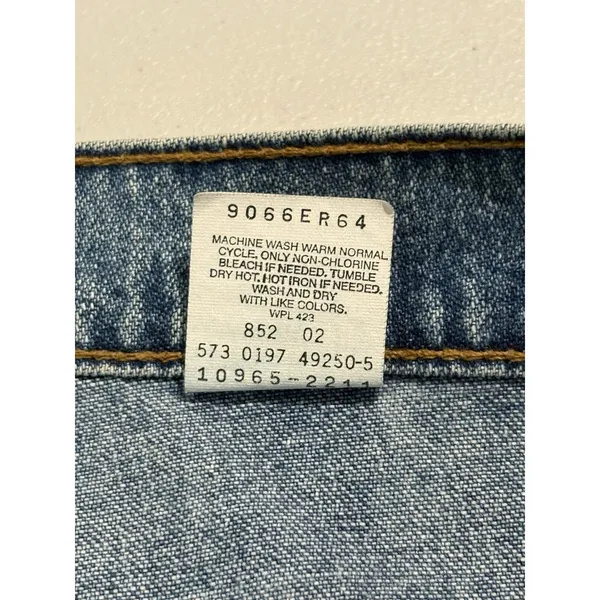 Vintage 90s Levi's 965 Wide Leg Jeans Made in USA Size 5 Long - Image 9