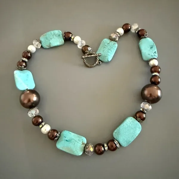 Turquoise and Brown Beaded Howlite Statement Faux Pearl Necklace - Image 4