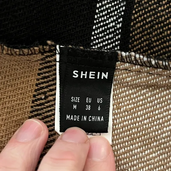 SHEIN Brown and Black Plaid Women’s Shacket - Image 5