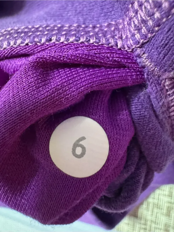 Lululemon Athletica Purple High Waisted Leggings Size 6 - Image 4