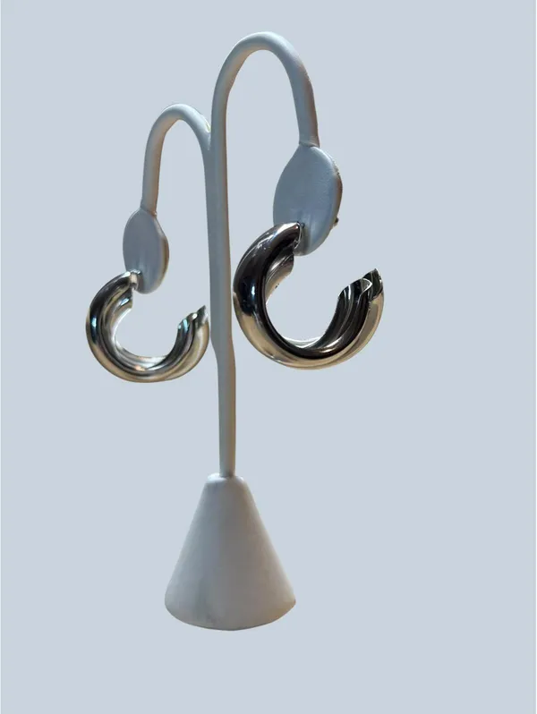 Elegant Silver - Image 2