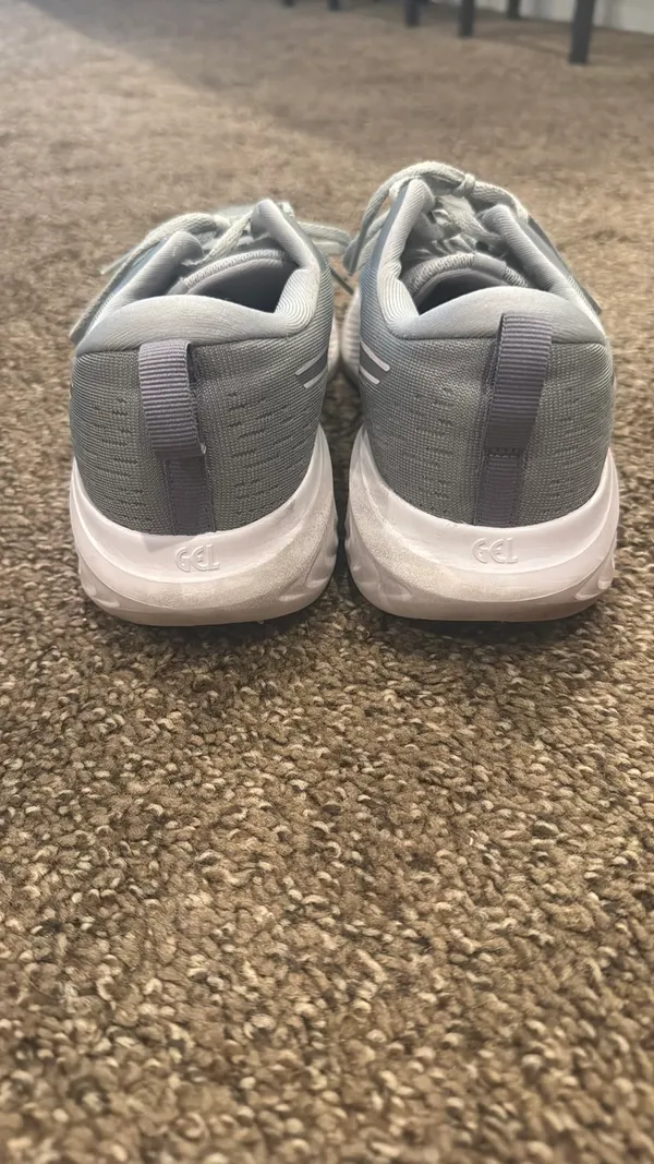 ASICS Shoes - Image 2