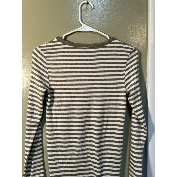 Gap Women's Size XS Long Sleeve Cozy Crewneck T-Shirt Olive Green White Stripes - Image 7