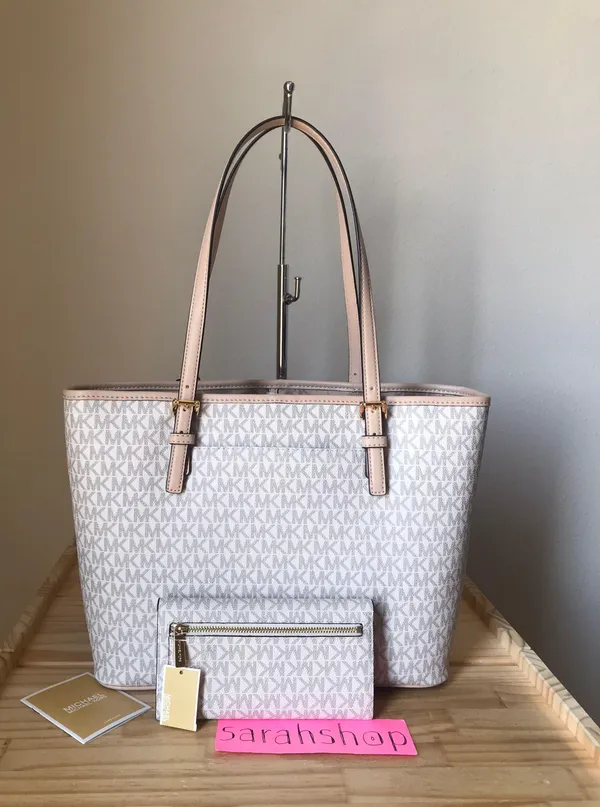 Michael Kors Set - Image 2