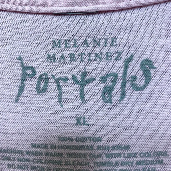 Melanie Martinez Portals Popstar Tshirt size XL - Image 4