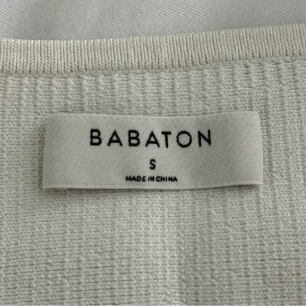 Aritzia Babaton Sculpt Knit White Crop Top - Image 5