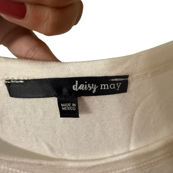 White daisy may crop top‎ Size M - Image 4