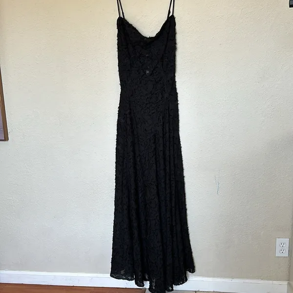 House of CB ‘Seren’ Black Floral Lace Back Maxi Dress NWOT size‎ M regular A-C - Image 5
