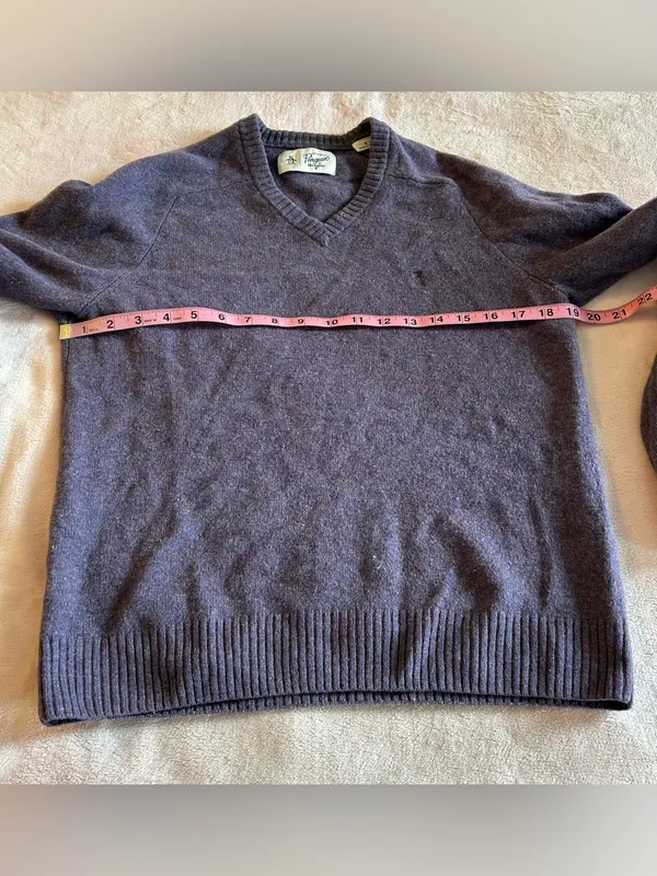 Penguin by Munsingwear purple lambswool v-neck long sleeve sweater size M winter - Image 9