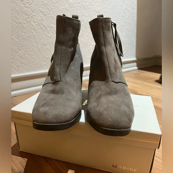 Old Navy Booties - Image 9