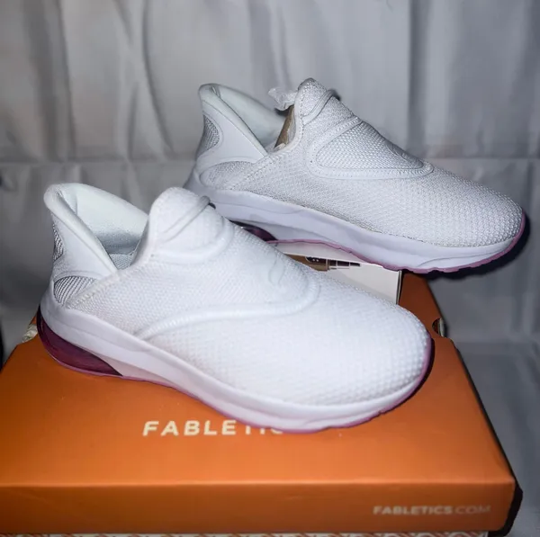 Fabletics Slip-On Performance Sneaker casual classic outdoorsy comfy everyday - Image 3