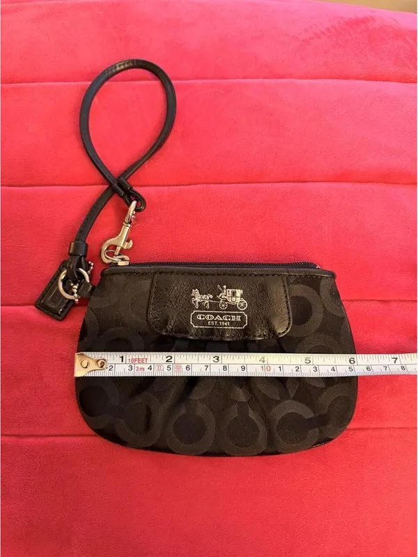 Vintage Black Coach Wristlet - Image 4