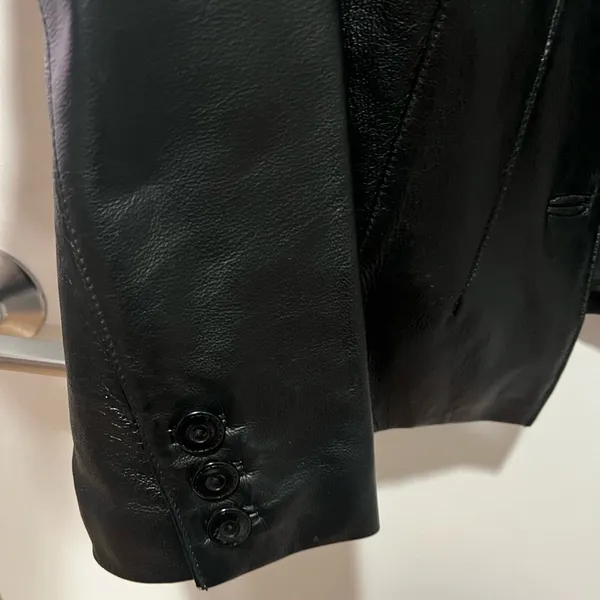 East 5th Vintage Y2K leather jacket - Image 3