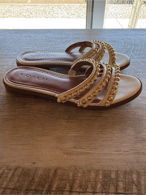 Coach Isa Studded Leather Slide Sandal (5B) - Image 2