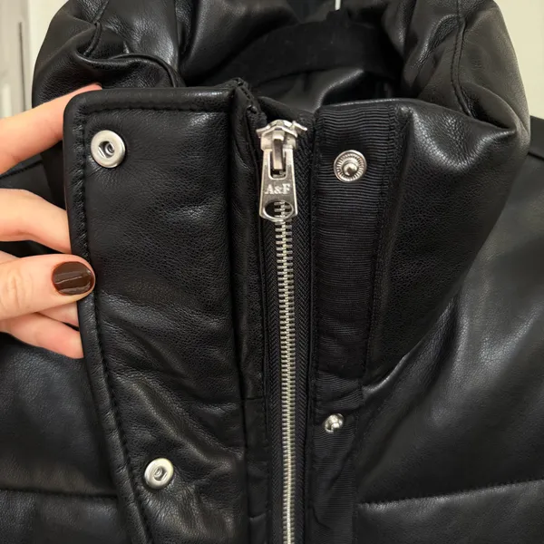 Abercrombie & Fitch Vegan Leather Puffer Vest - Image 4