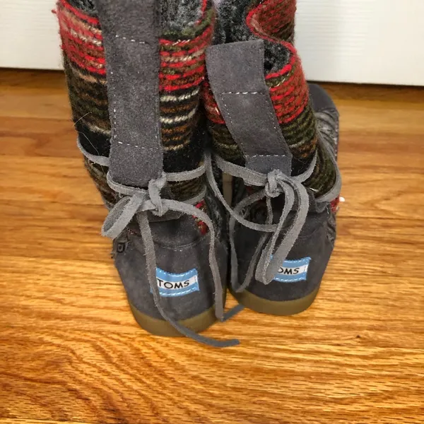 TOMS nepal boots red grey women’s size 6. Boho‎ bohemian aztec outdoor - Image 5