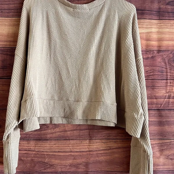 Altar'd State Womens Tan Textured V-Neck Cropped Sweater Boxy Fit Medium - Image 5