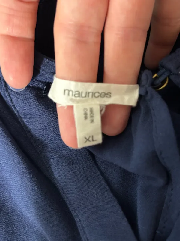 Maurices Navy Short Sleeve V-Neck Jumper - Image 4