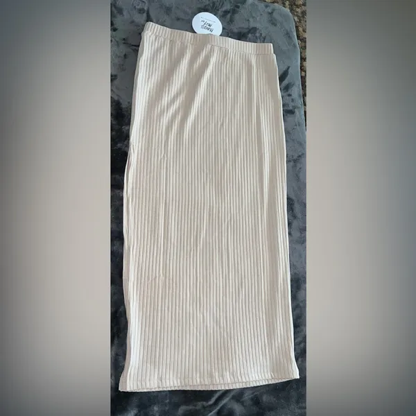 Princess Polly Ellie Skirt in Beige Size 8 New with tag - Image 9