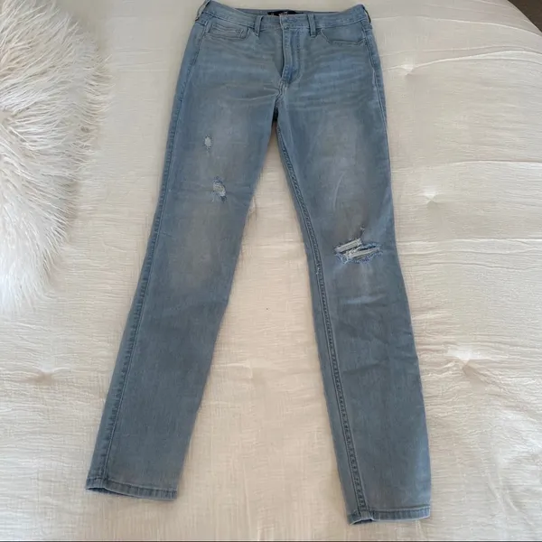 Hollister ultra high rise skinny jeans - Image 7
