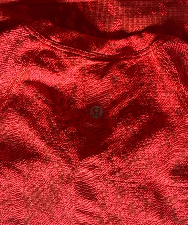 Lululemon Top Swiftly Tech Short Sleeve - Image 3
