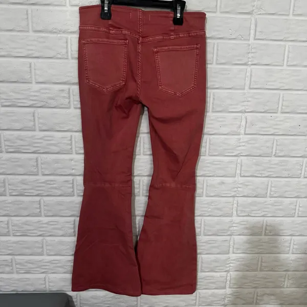 We The Free Pull On Flared Jeans Women’s 28 Light Coral Pink Mid Rise - Image 2