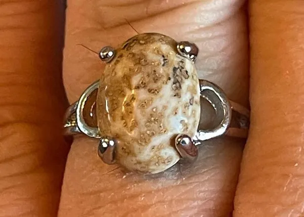 Brown potato gemstone ring size 8.5 - Image 9