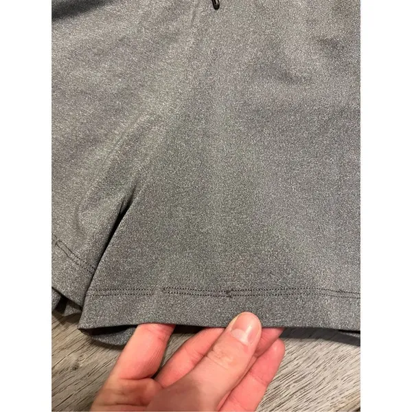 Lululemon On The Fly Mid Rise Shorts Gray Size 6 - Image 8